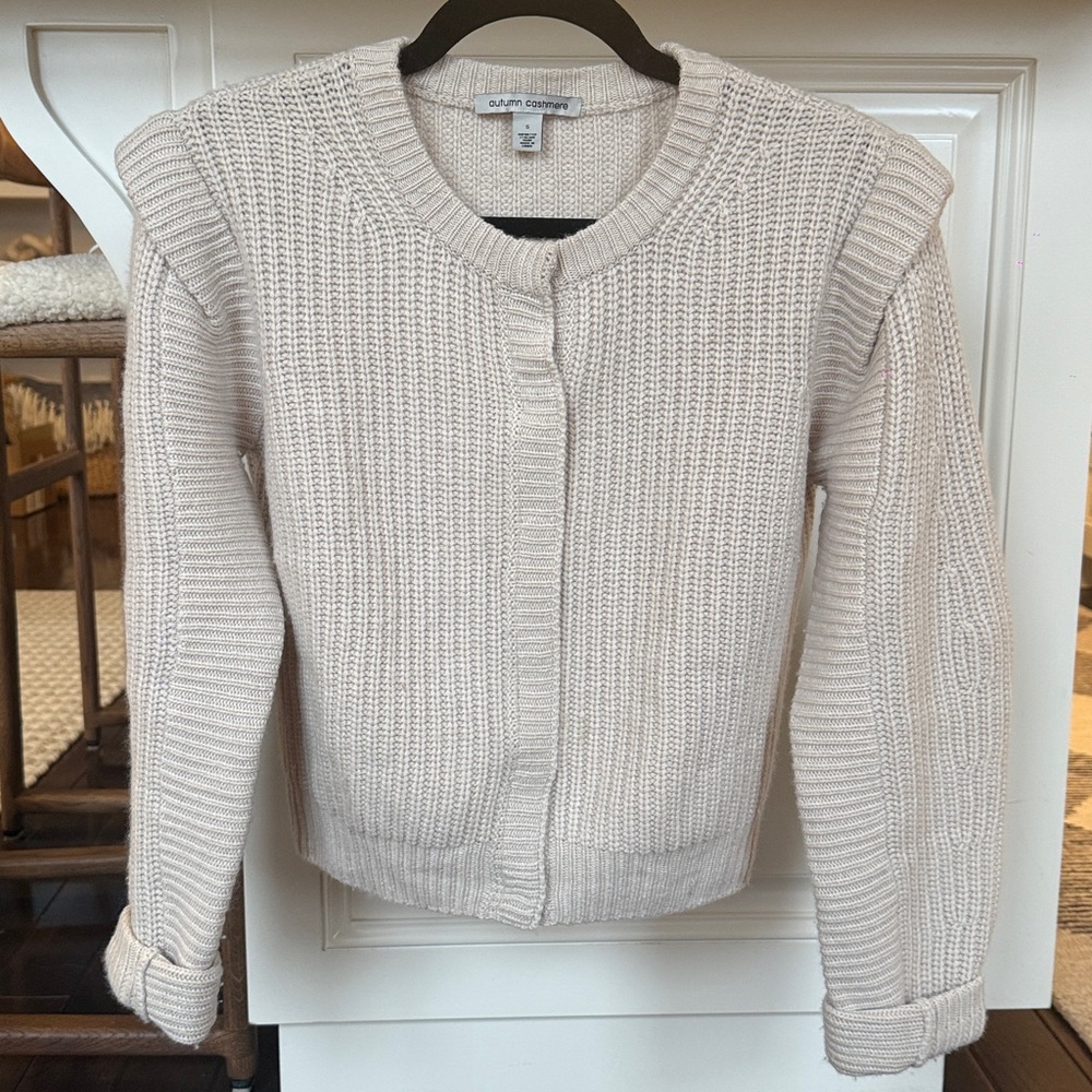 Autumn Cashmere Shaker Flange Shoulder Cardigan Jacket